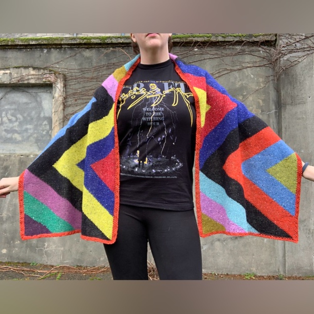 Oversized Zig Zag wrap scarf handmade knit Rowan kaffe fasset graphic - Picture 5 of 5